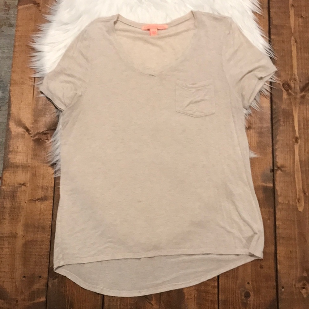 Rebellious One Comfy T